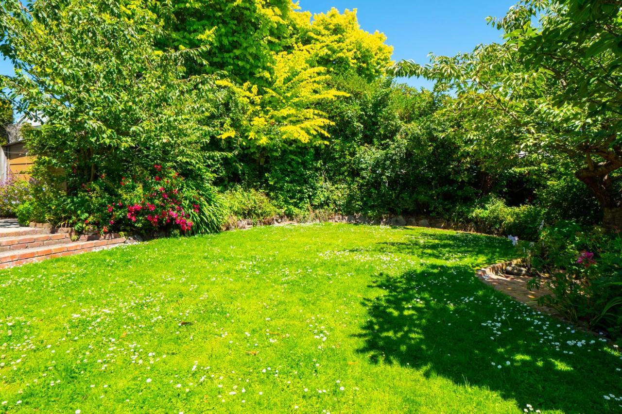 The Ocean Breeze Cbd Bed & Breakfast Timaru Eksteriør bilde